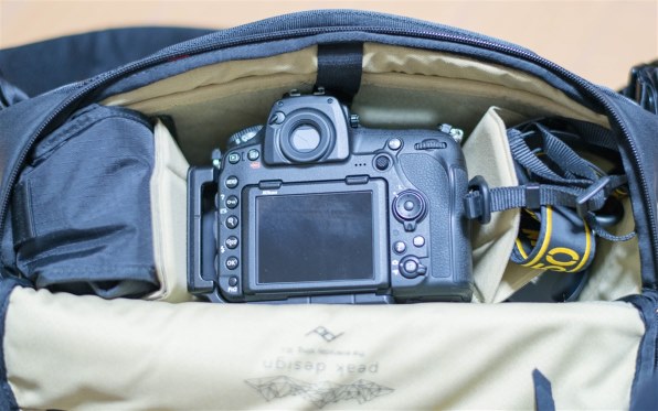 【即日発送!】【美品!!】Peak Design BSL-5-BK-1 Amazon.co.jp: 【国内正規品】PeakDesign ピークデザイン