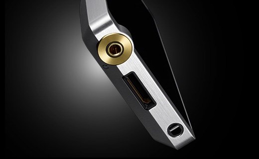 イヤホンジャック部の心配』 SONY NW-ZX300 [64GB] のクチコミ掲示板