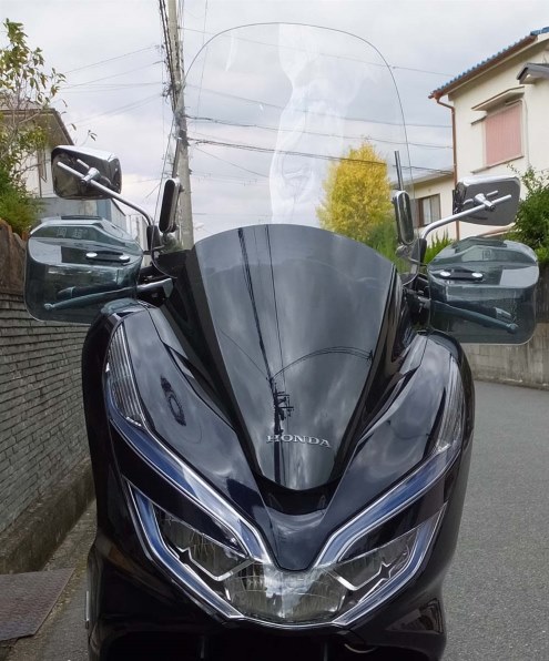 JF81のスクリーンを探しています』 ホンダ PCX のクチコミ