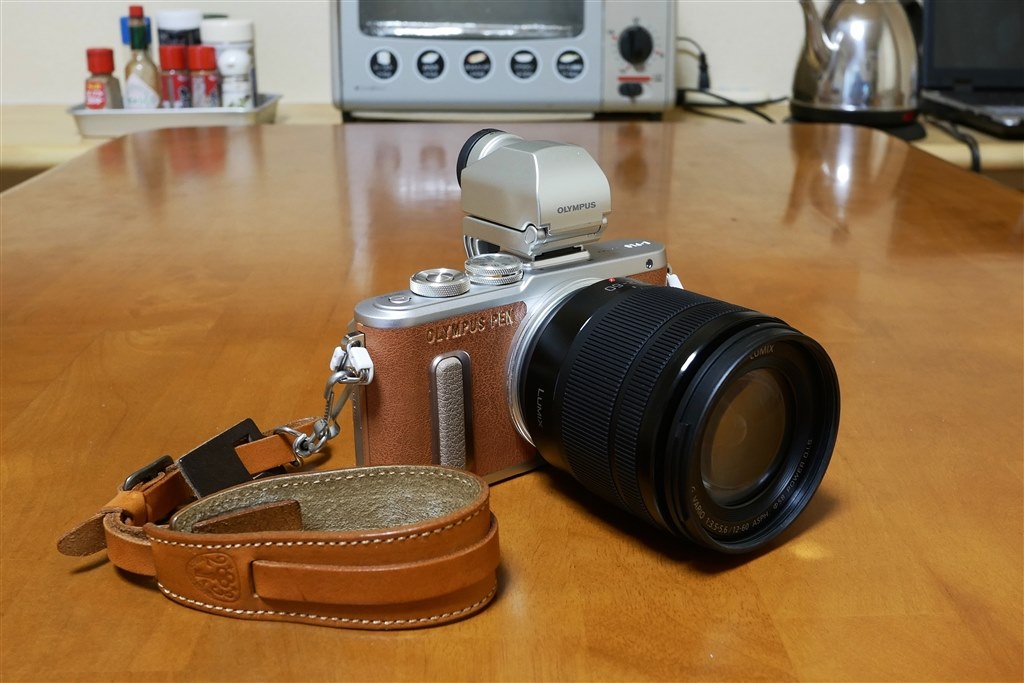 カメラE-PL8本体 ですがほぼ使用せず。