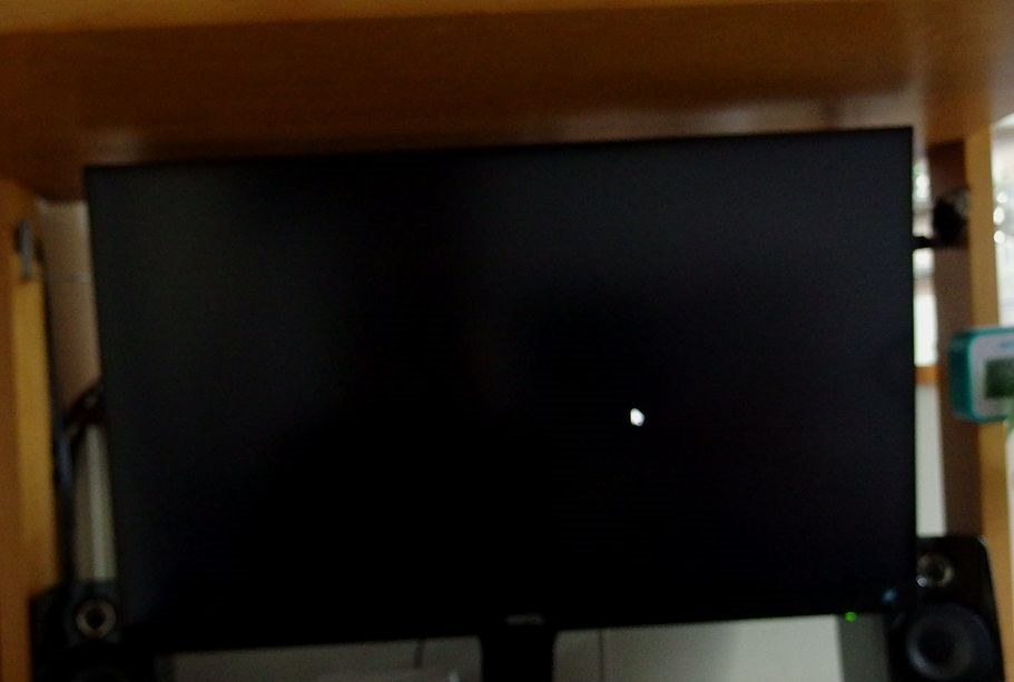 バックライト？』 BenQ EL2870U [27.9インチ メタリックグレー] の