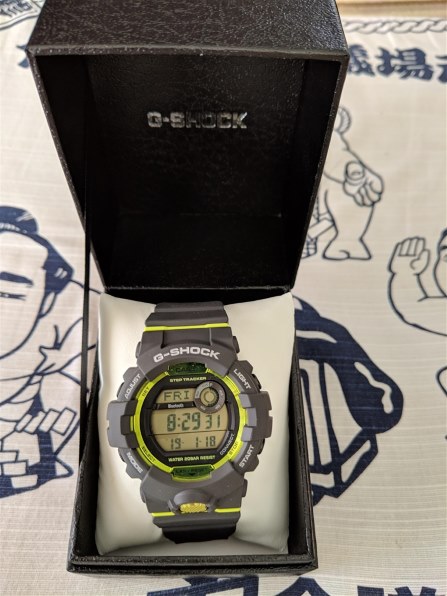 カシオ G-SHOCK ジー・スクワッド GBD-800-8JF 価格比較 - 価格.com