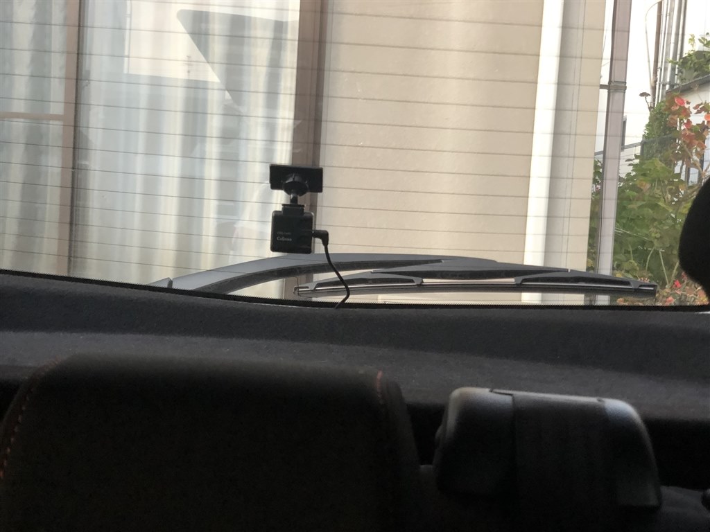 ドライブレコーダーのリアカメラの取り付け位置について マツダ デミオ 14年モデル のクチコミ掲示板 価格 Com