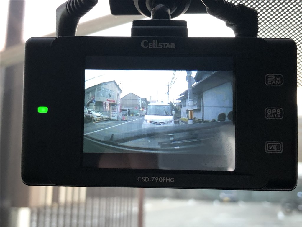 ドライブレコーダーのリアカメラの取り付け位置について マツダ デミオ 14年モデル のクチコミ掲示板 価格 Com