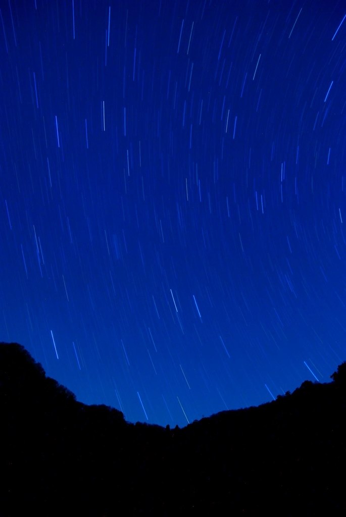 星景撮影用に買う気満々ですが外部給電どうしてますか?』 CANON 星景撮影用に買う気満々ですが外部給電どうしてますか?』 CANON