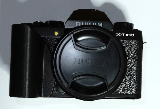 富士フイルム FUJIFILM X-T100 ダブルズームレンズキットの