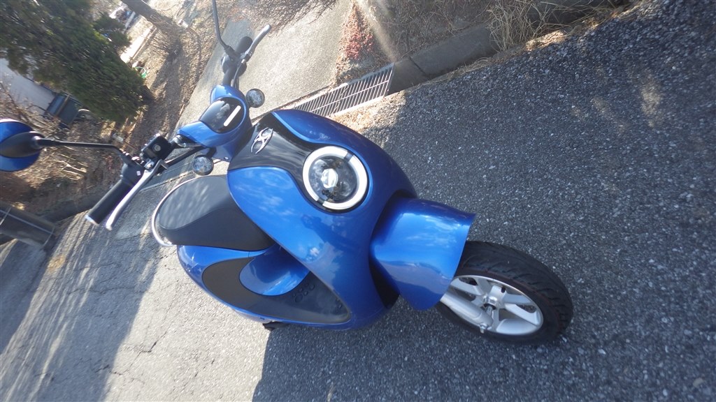 XEAM notte v2 50cc 電動バイク 原付 中古車 ライトブルー 電動