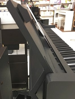 ローランド Digital Piano F-140R-WH [ホワイト]投稿画像・動画 - 価格.com