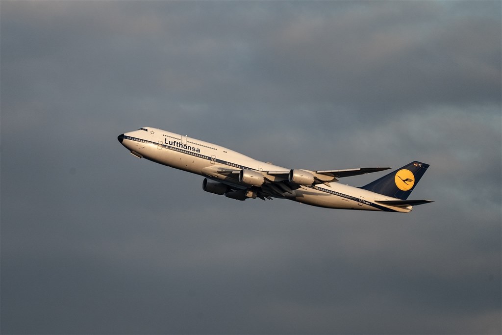 飛行機撮影』 SONY α7 III ILCE-7M3 ボディ のクチコミ掲示板 飛行機撮影』 SONY α7 III ILCE-7M3 ボディ のクチコミ掲示板