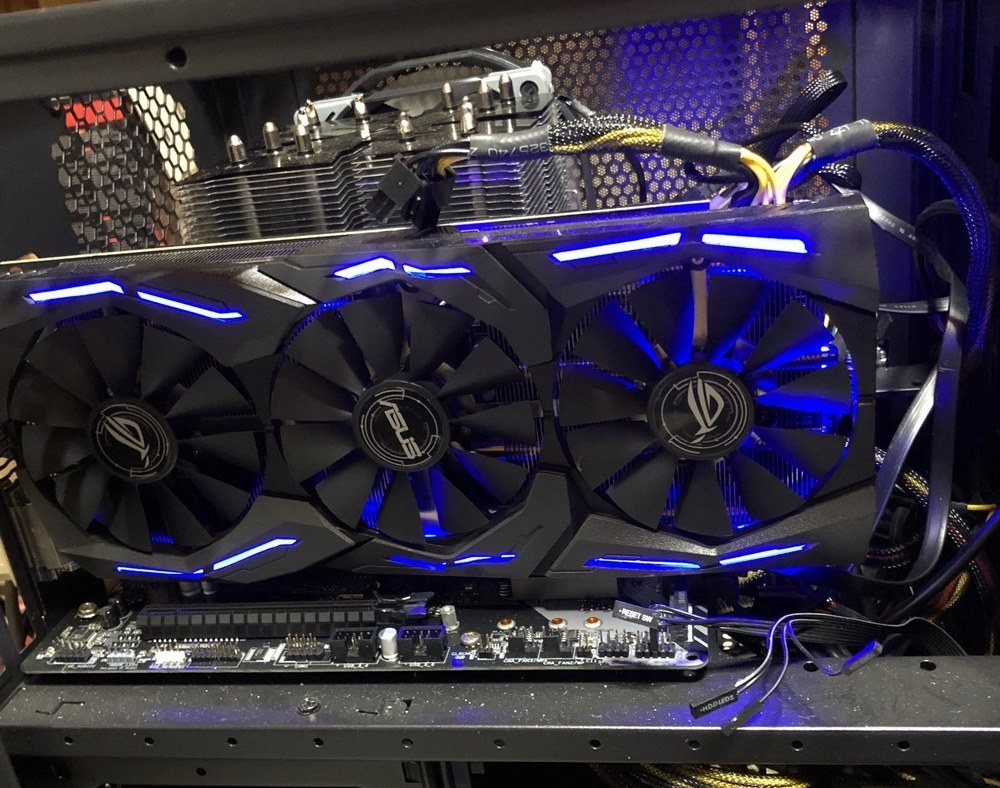 パソコン新規更新』 ASUS ROG STRIX Z390-F GAMING のクチコミ