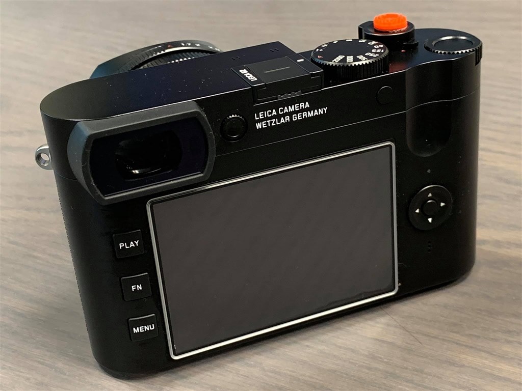有名ブランド Leica ライカ ライカQ2用プロテクター ピンク 19569