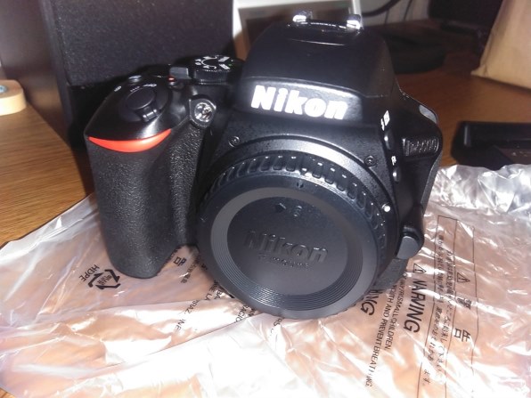 D5600でお使いの方いますか？』 ニコン AF-S DX NIKKOR 16-80mm f/2.8