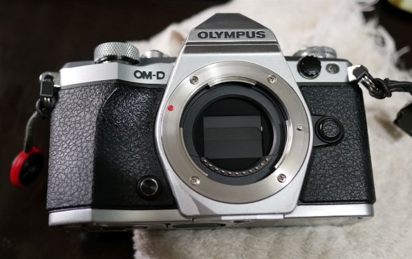 オリンパス OLYMPUS OM-D E-M5 Mark II ボディ [シルバー]のクチコミ - 価格.com