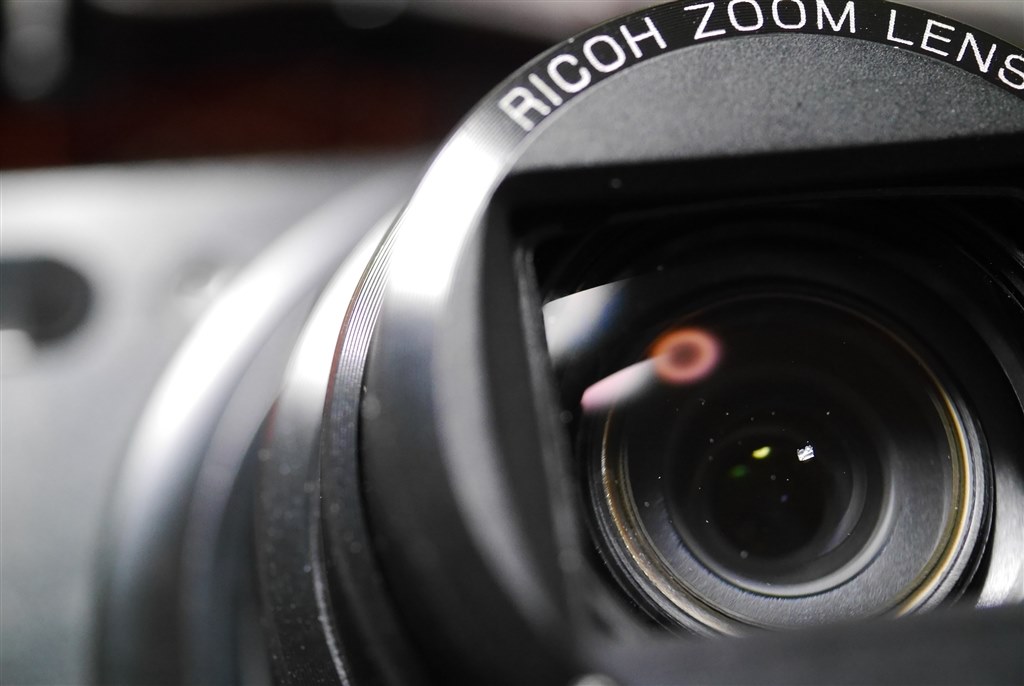 ユーズド購入したブラックにはゴミが..( ；∀；)』 リコー CX5 の