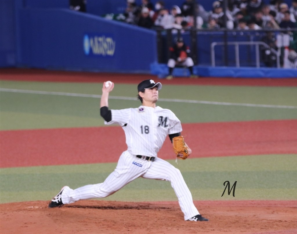 野球観戦時、連写撮影すると。』 CANON EOS 7D Mark II ボディ の