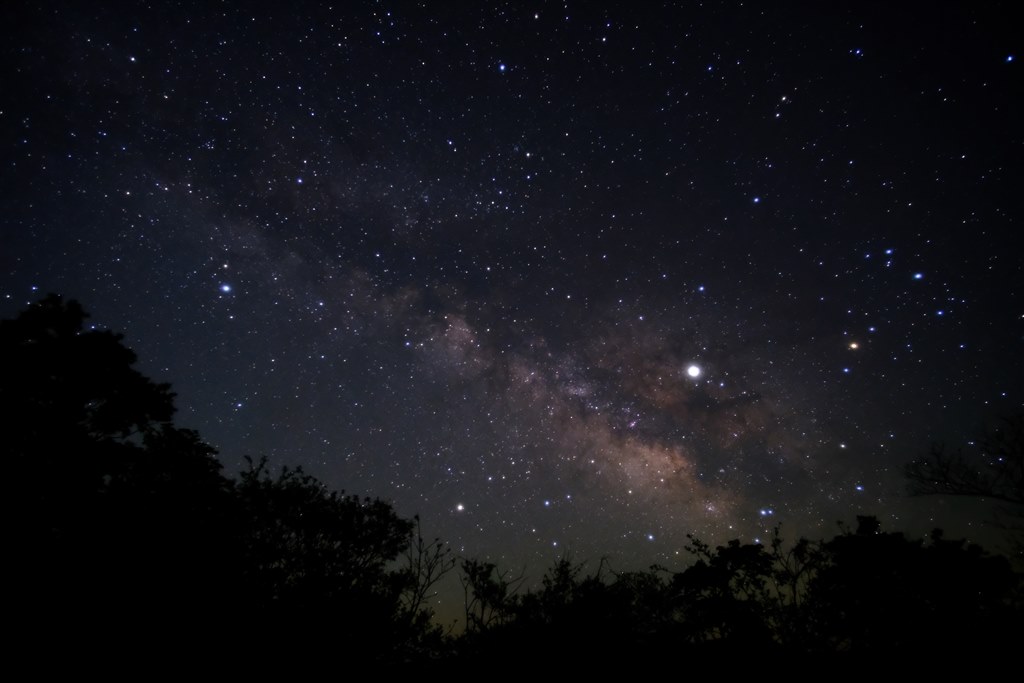 天の川に挑戦』 SAMYANG 12mm F2.0 NCS CS ブラック [フジフイルム用