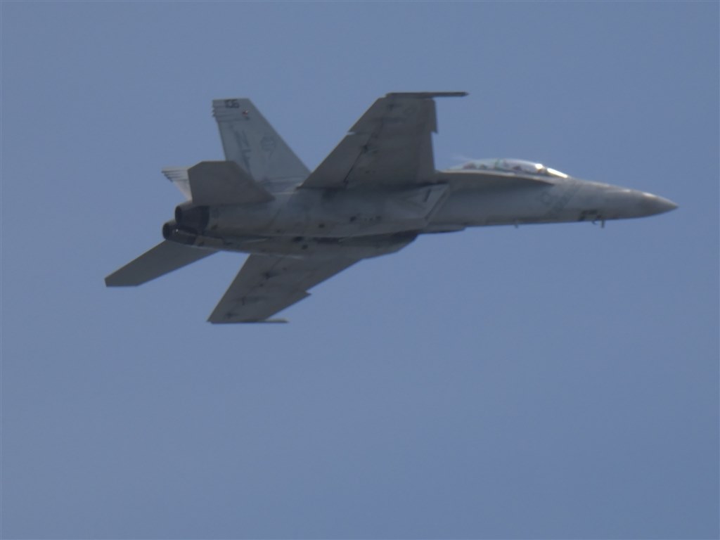 ✨極美品✨パナソニック DC-FZ85❤️ショット数わずか4,204回！ ✨極美品✨パナソニック DC-FZ85❤️ショット数わずか4,204回！