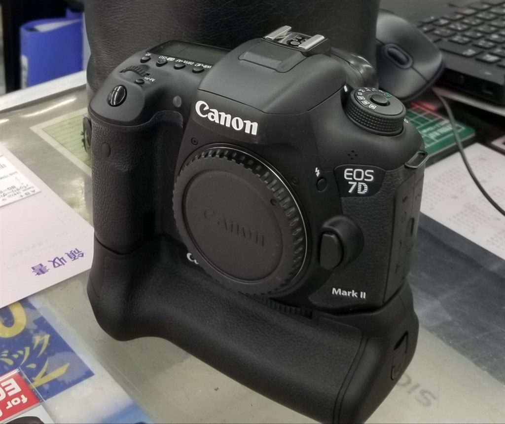 ホントに7DⅢは出ないのか？』 CANON EOS 7D Mark II ボディ の 