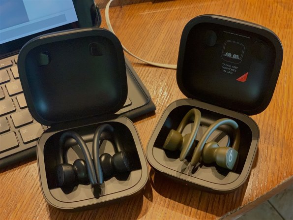 ビーツ・エレクトロニクス Powerbeats Pro MV6Y2PA/A [ブラック