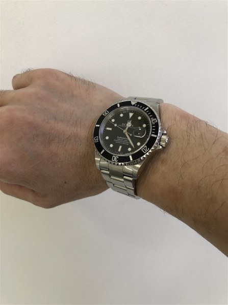 ロレックス 16610 サブマリーナー 自動巻き(ブラック)投稿画像