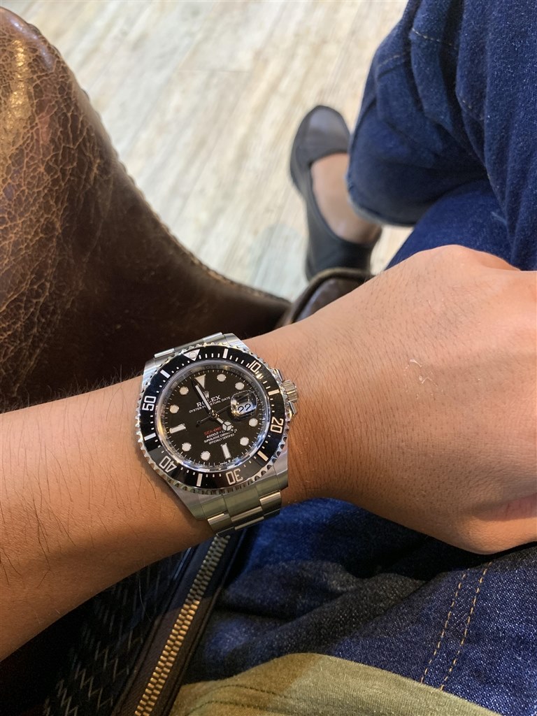 ちとデカイですが。』 ロレックス シードゥエラー 126600 [オイスター