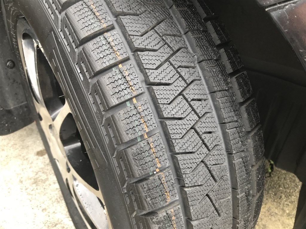 この値段なら満足です。』 ピレリ [1本] ICE ASIMMETRICO 175/65R15 