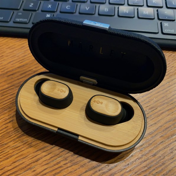 JBL UA SPORT WIRELESS FLASH 価格比較 - 価格.com