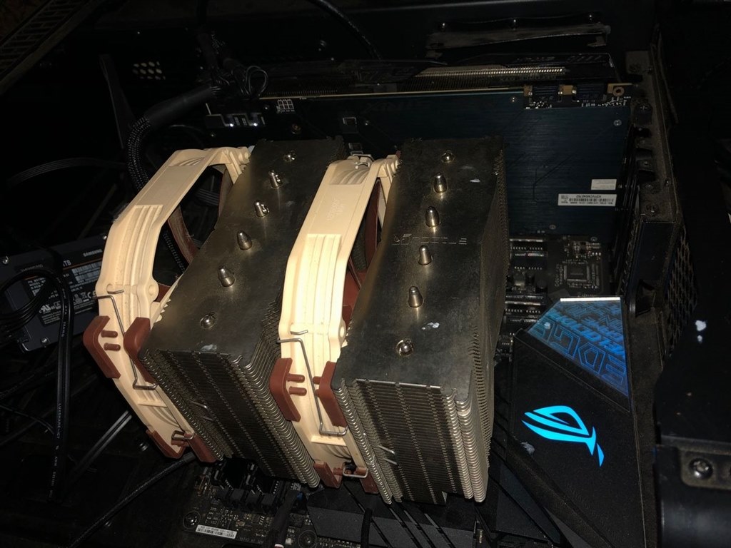 性能を損ねずオールブラック仕様にっ！』 noctua NH-D15 のクチコミ
