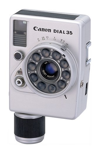 ポルシェデザインで桜を撮る♪』 富士フイルム FinePix 6800Z の