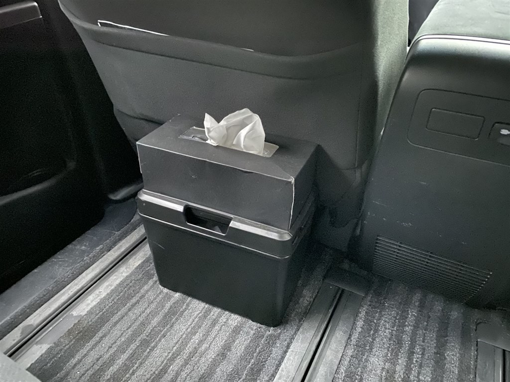 ティッシュbox ゴミ箱 トヨタ アルファード 15年モデル のクチコミ掲示板 価格 Com