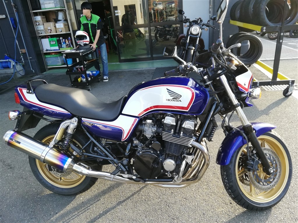 タイヤ交換完了！』 ホンダ CB750 のクチコミ掲示板 - 価格.com