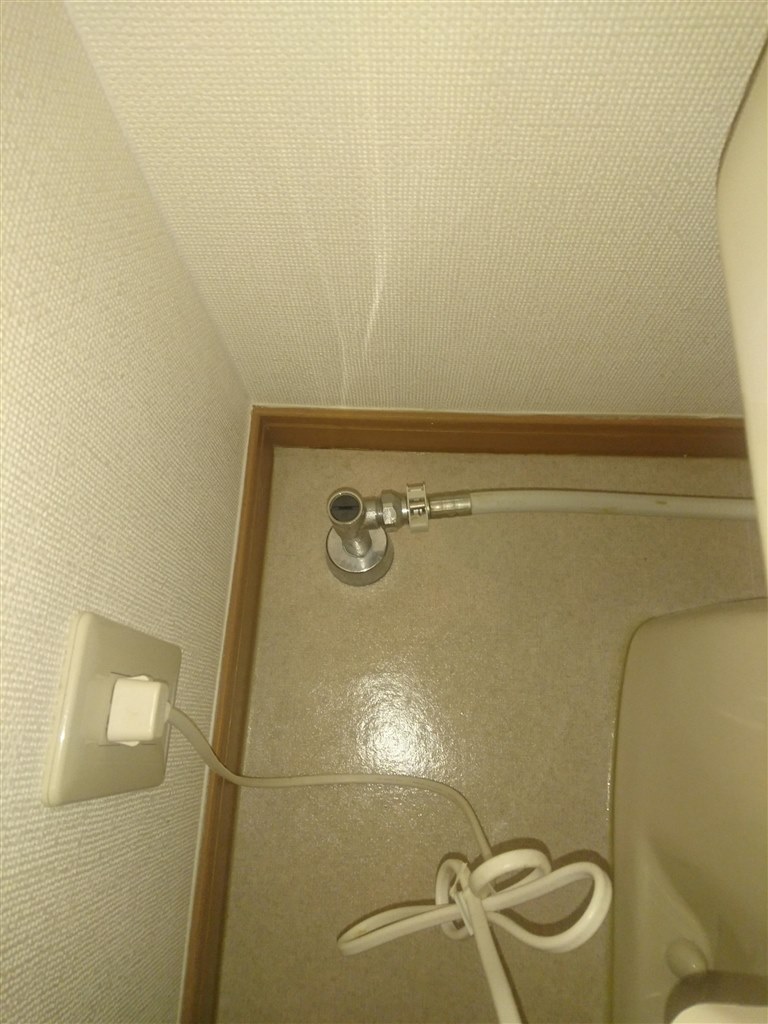 画像からこの商品が取り付け可能かどうか教えてください Toto Bv2 Tcf2222e のクチコミ掲示板 価格 Com