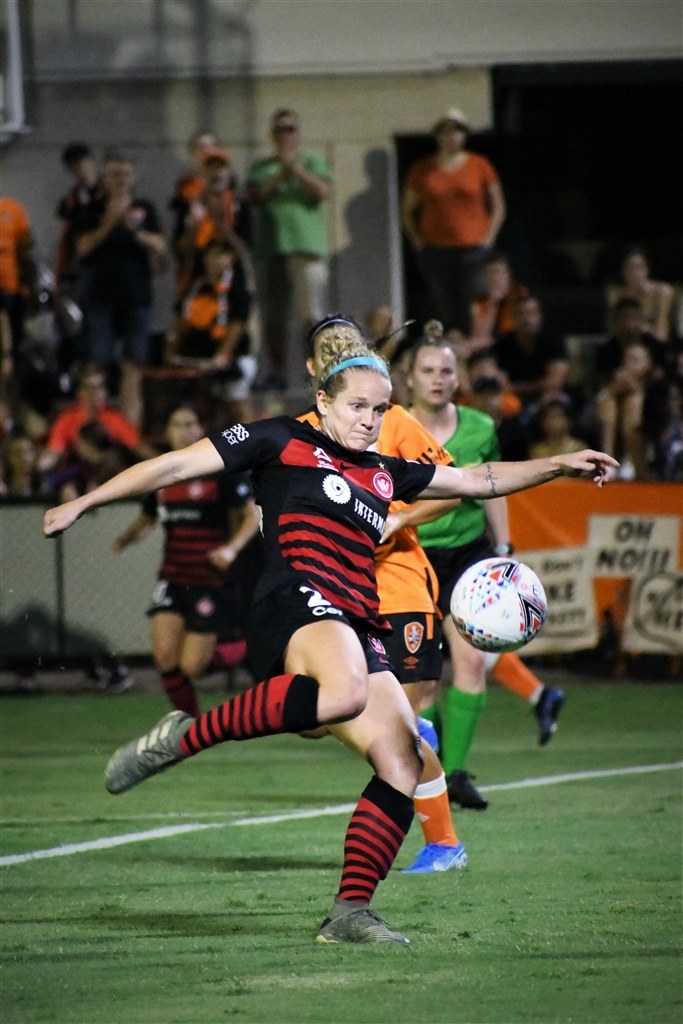 夜間サッカー試合撮影 その後編 ニコン D500 ボディ のクチコミ掲示板 価格 Com