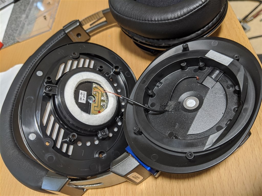 MSR-7と比べるに』 オーディオテクニカ Sound Reality ATH-MSR7b MSR-7と比べるに』 オーディオテクニカ Sound Reality ATH-MSR7b