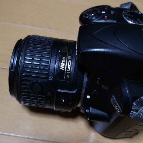 ショット数僅か Nikon D3300 ダブルレンズ 付属品多数 しおり様専用 ショット数僅か Nikon D3300 ダブルレンズ 付属品多数