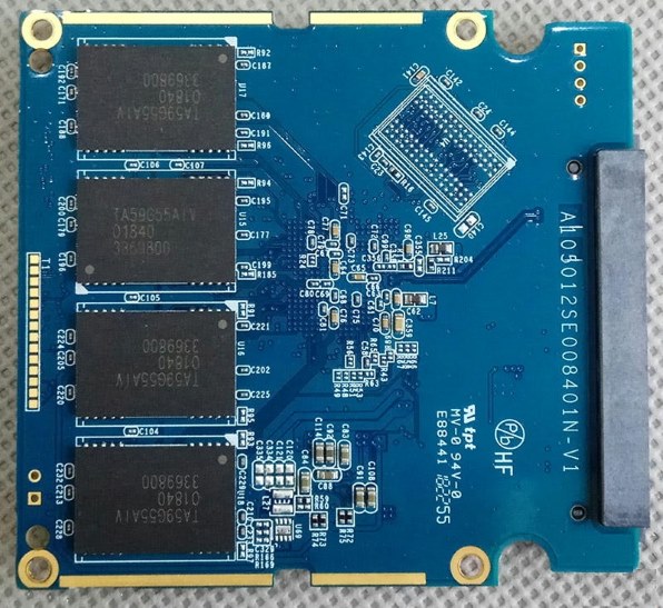 SSD 1TB　CSSD-S6B01TMG4VT　新品PC/タブレット