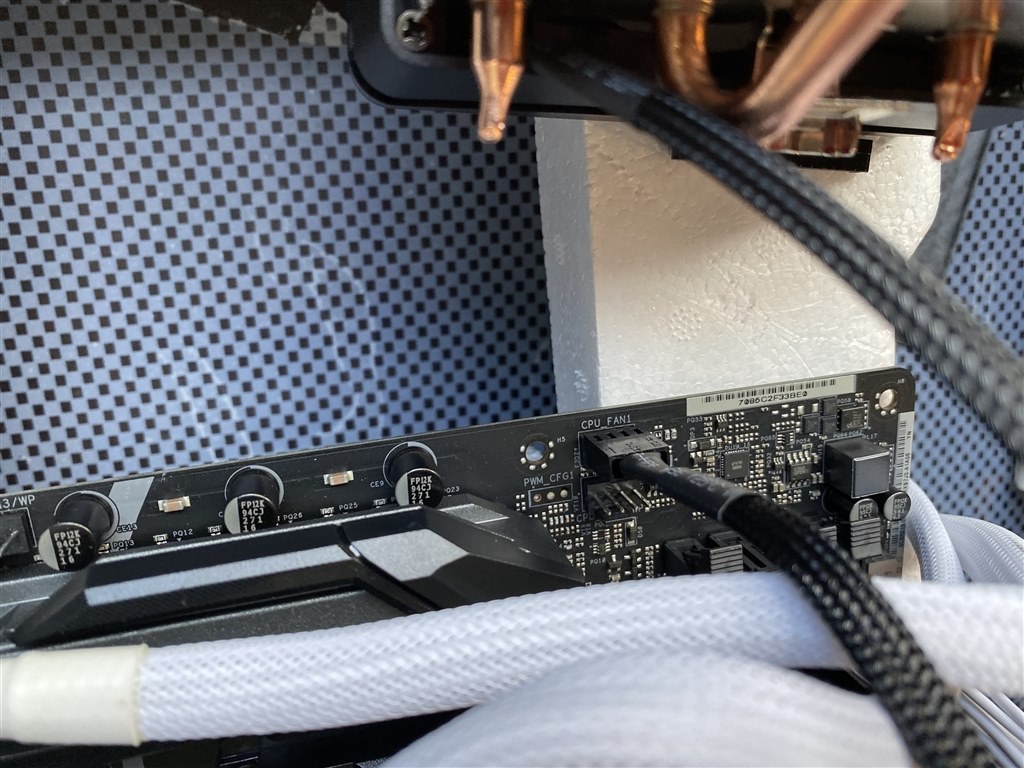 最小構成で起動出来ない(その後)』 ASRock X470 Taichi のクチコミ