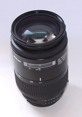AF NIKKOR 35-135mm のレンズの前玉を外したいのですが』 ニコン