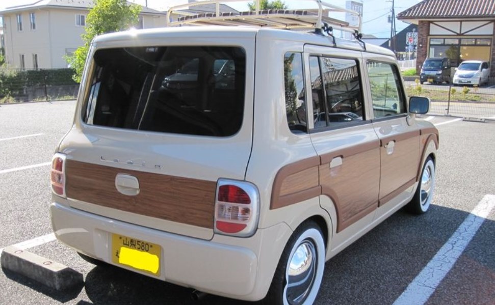 デカール 木目調 をつけるか否か ダイハツ ムーヴ キャンバス 16年モデル のクチコミ掲示板 価格 Com