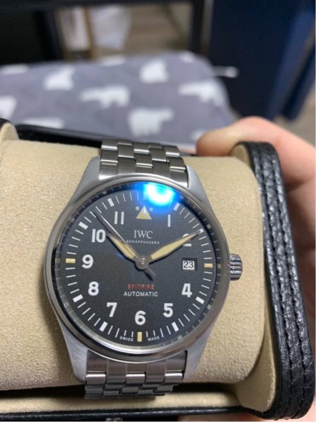 Iwc パイロット ウォッチ オートマティック スピットファイア Iw 価格比較 価格 Com