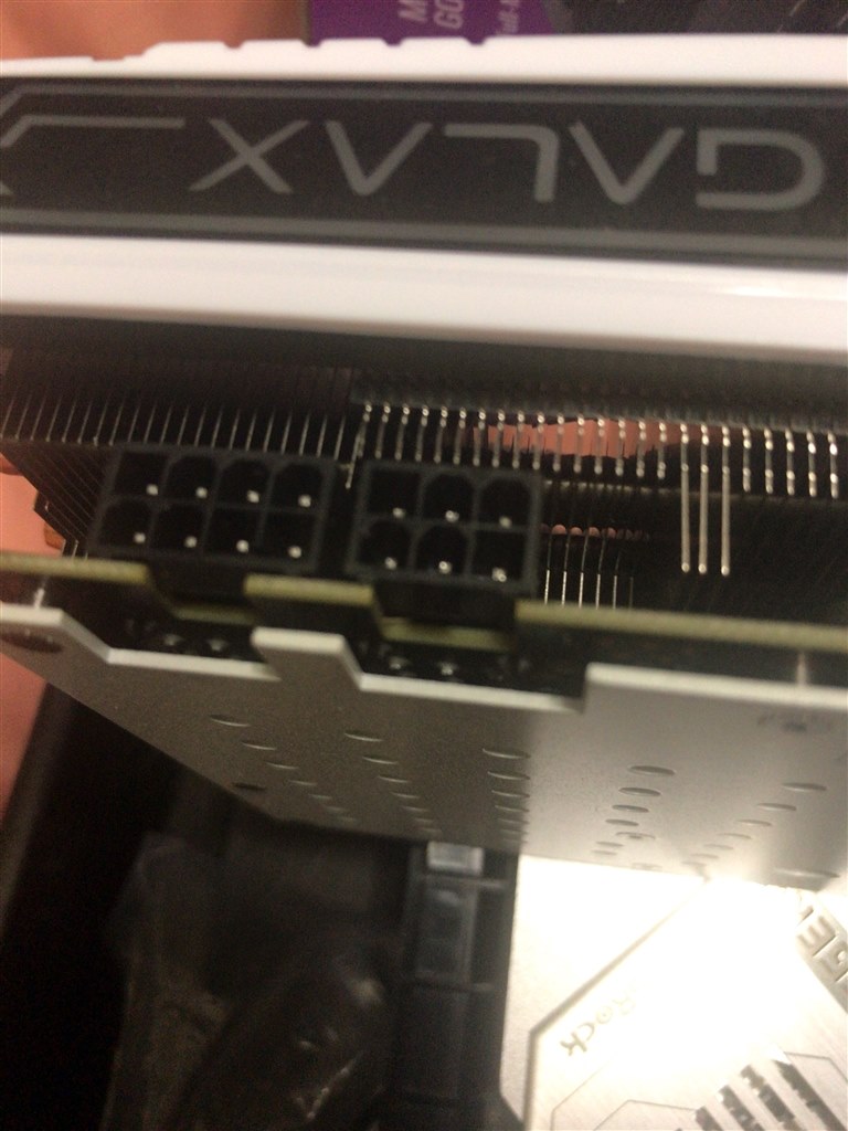 補助電源について』 玄人志向 GALAKURO GK-RTX2070SP-E8GB/WHITE