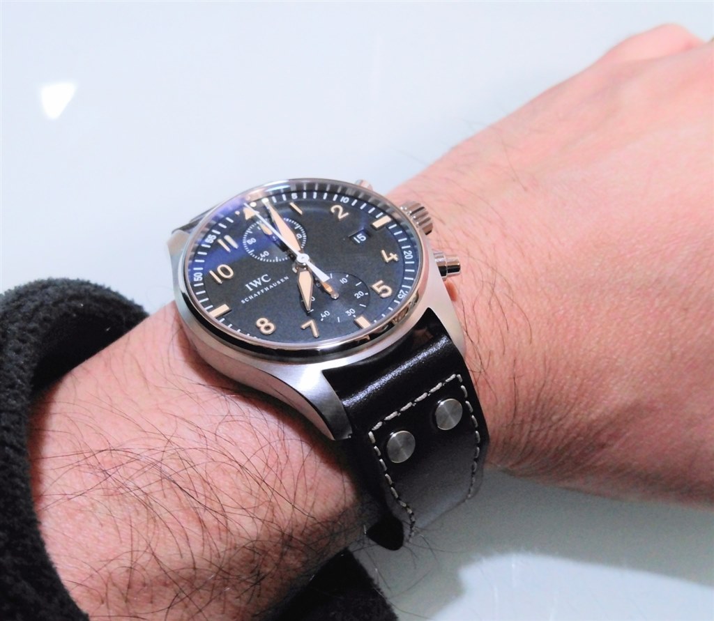 いまさら入手』 IWC パイロット・ウォッチ・クロノ・オートマティック IW377704 のクチコミ掲示板 - 価格.com