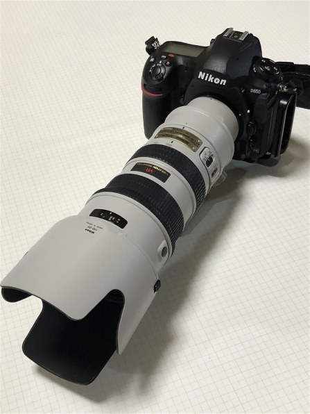 ニコン AF-S VR Zoom-Nikkor ED 70-200mm F2.8G(IF) [ライトグレー]の 