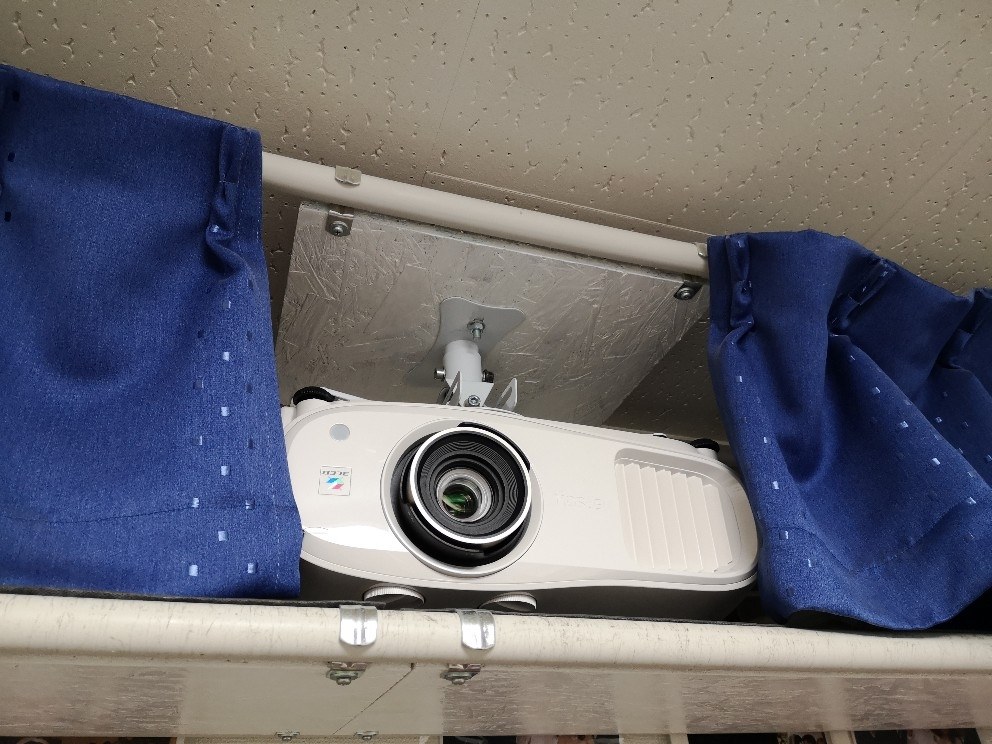 天吊り金具について』 EPSON dreamio EH-TW7100 のクチコミ
