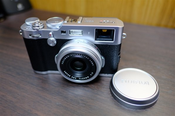ついに手に入れました』 富士フイルム FUJIFILM X100F の