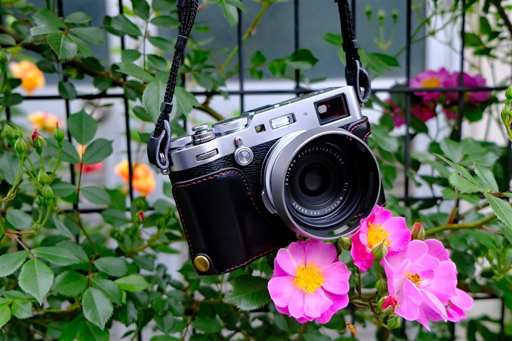 【美品】SONYα7R II 本体 シャッター枚数少 美品】SONYα7R II 本体 シャッター枚数少 SONY α7R II ILCE-7RM2