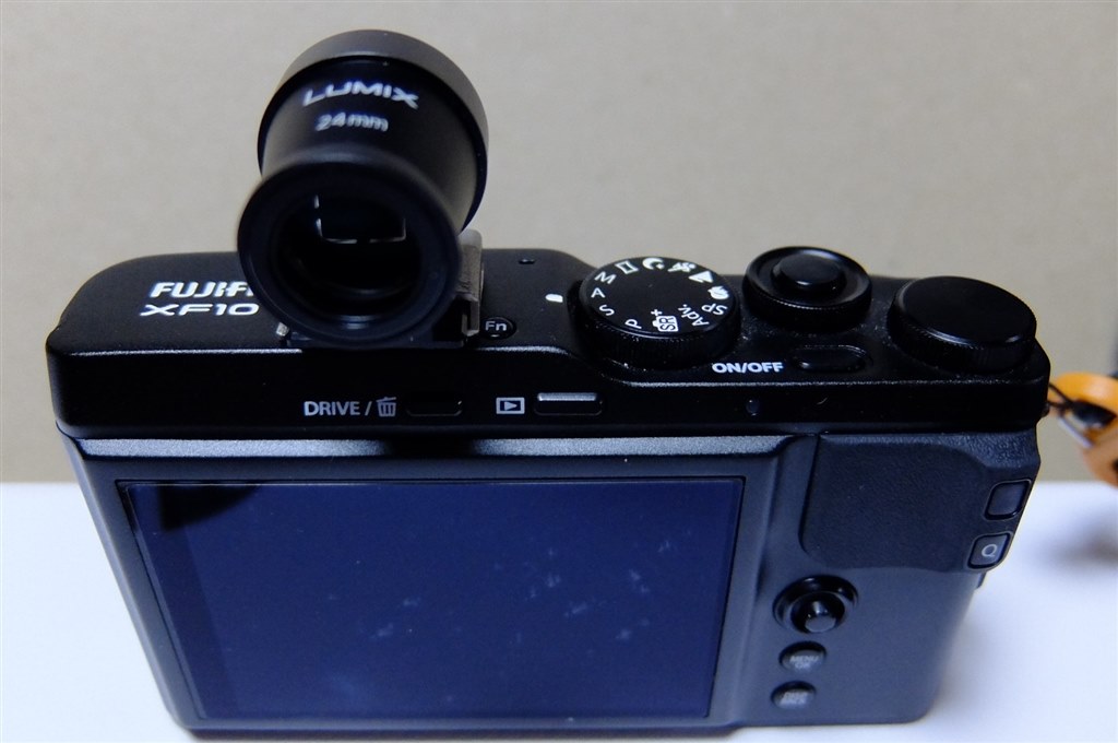 XF10に光学ファインダーPANA DMW VF1』 富士フイルム FUJIFILM XF10 の