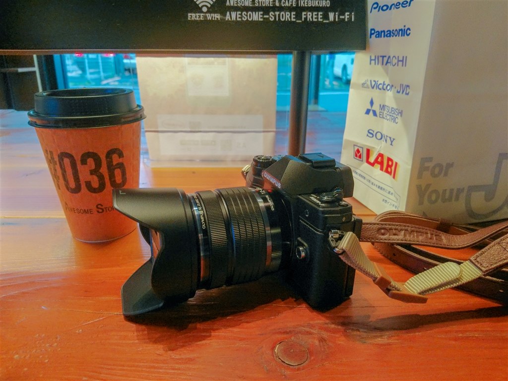 PEN E-PL9」か「OM-D E-M10 Mark III」かで迷っています