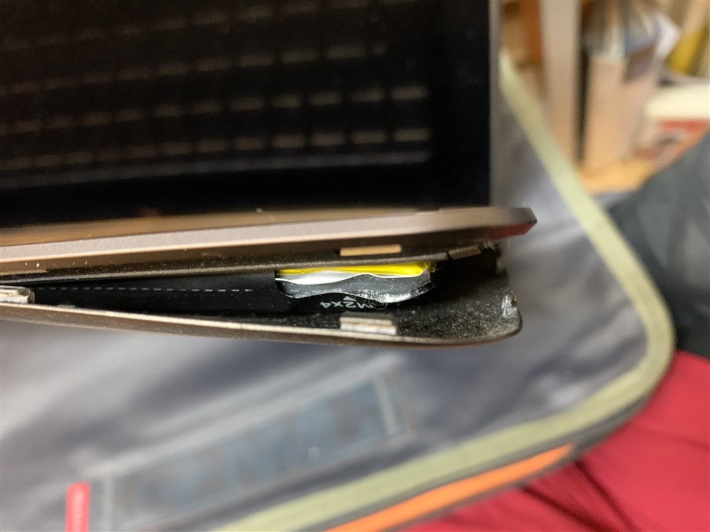 Spectre 13-v108TU 本体膨張』 HP Spectre 13-v108TU のクチコミ掲示板