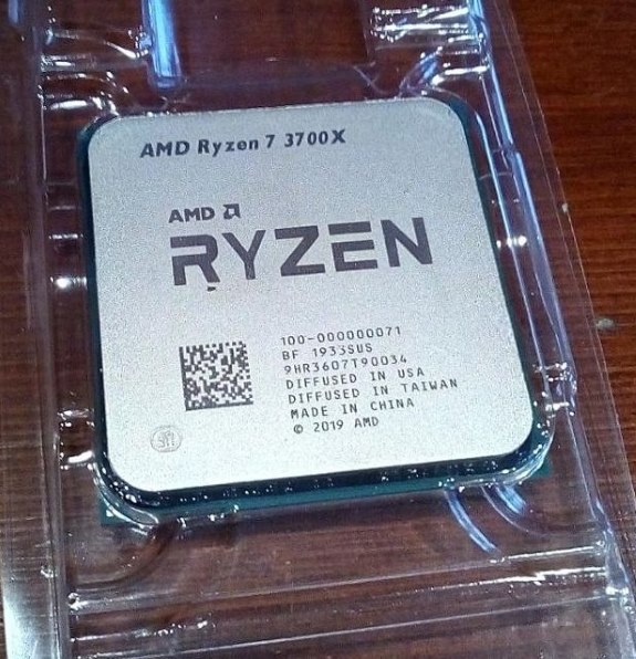 AMD ryzen7 2700   ライゼン ２７００